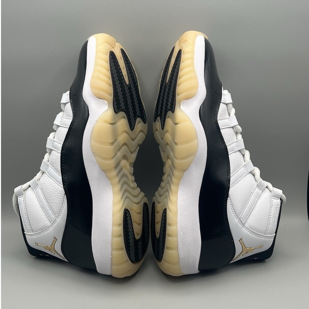 2023 Nike Jordan 11 XI Gratitude Defining Moment Retro Shoes - Men's Size 9 USED - Picture 6 of 9